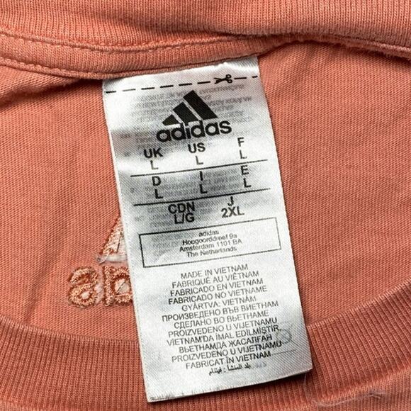 Adidas Embroidered Logo Shirt - Stylish and Comfortable - Picture 5 of 6